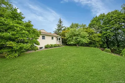 162 Florence Avenue, Thornwood, NY 10594 - Photo 5