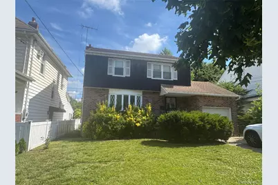 37 Magnolia Avenue, Floral Park, NY 11001 - Photo 1