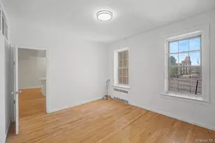 88-11 Elmhurst, Elmhurst, NY 11373 - Photo 5
