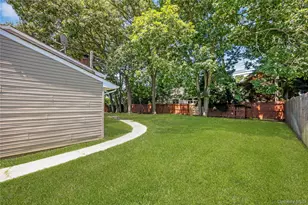 27 Morton St, Port Jefferson Station, NY 11776 - Photo 23