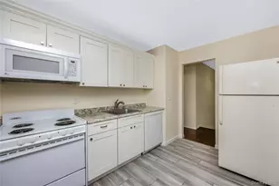 27 Morton St, Port Jefferson Station, NY 11776 - Photo 9