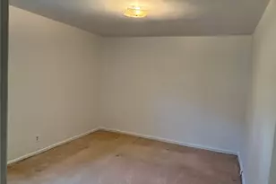 74-81 220th St, Bayside, NY 11364 - Photo 9