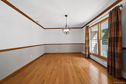 20 Williamsburg Drive, Northport, NY 11768 - Photo 9