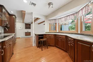 20 Williamsburg Dr, Northport, NY 11768 - Photo 13