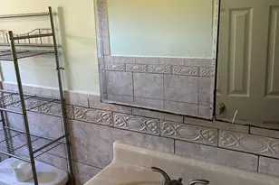 175 Sneden Pl, Spring Valley, NY 10977 - Photo 21