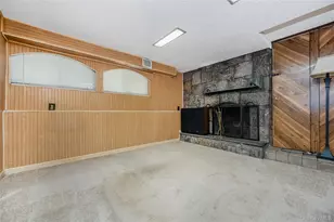 19 Glenda Dr, Deer Park, NY 11729 - Photo 13