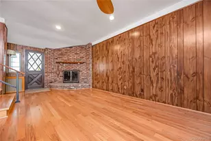 525 Beech St, North Babylon, NY 11703 - Photo 11