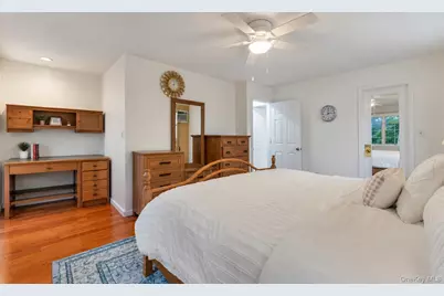 2362 6th Street, East Meadow, NY 11554 - Photo 17