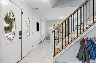 334 Greenbelt Pkwy, Holtsville, NY 11742 - Photo 15