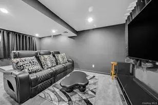 8 Fairway Dr, Port Jefferson Station, NY 11776 - Photo 17