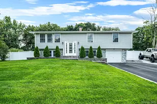 8 Fairway Dr, Port Jefferson Station, NY 11776 - Photo 29