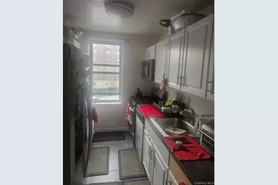 365 Bronx River Road #4B, Yonkers, NY 10704 - Photo 3