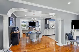 286 E Lexington Ave, Oceanside, NY 11572 - Photo 5
