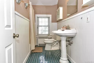 127 Hunt Avenue, Pearl River, NY 10965 - Photo 23