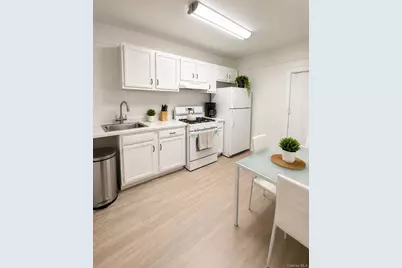 4712 1/2 99th Street, Corona, NY 11368 - Photo 3