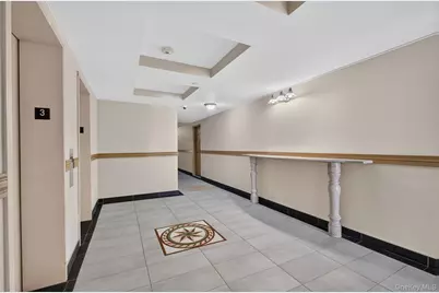 63-14 Queens Boulevard #3M, Woodside, NY 11377 - Photo 7