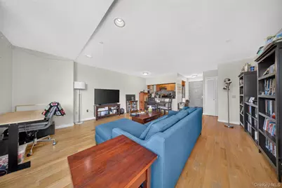 63-14 Queens Boulevard #3M, Woodside, NY 11377 - Photo 11