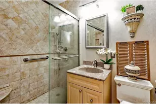 270-10 Grand Central Pkwy, Floral Park, NY 11005 - Photo 5