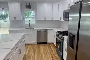 2 5th Ave, Farmingdale, NY 11735 - Photo 3