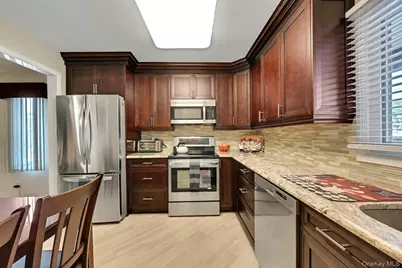 9 Heritage Drive #A, New City, NY 10956 - Photo 3