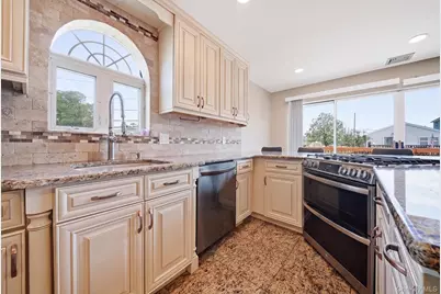 3 Marjorie Lane, East Rockaway, NY 11518 - Photo 35