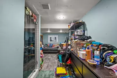 868 E 216th Street, Bronx, NY 10467 - Photo 23