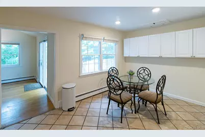 1540 Laurelwood Drive, Laurel, NY 11948 - Photo 5