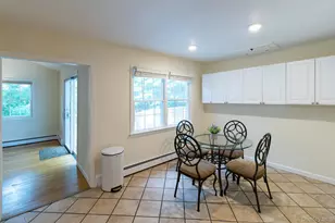 1540 Laurelwood Dr, Laurel, NY 11948 - Photo 5