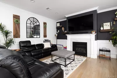 2716 Landing Avenue, Bellmore, NY 11710 - Photo 11