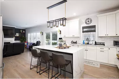 2716 Landing Avenue, Bellmore, NY 11710 - Photo 15