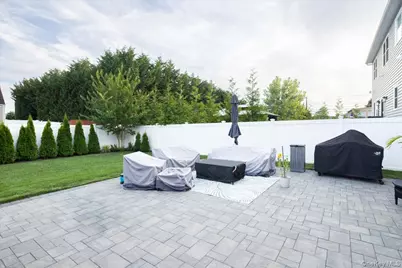 2716 Landing Avenue, Bellmore, NY 11710 - Photo 23