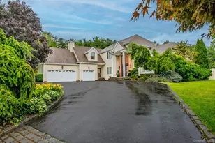 56 Sage Hollow Ct, Dix Hills, NY 11746 - Photo 49