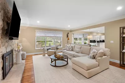 56 Sage Hollow Court, Dix Hills, NY 11746 - Photo 13