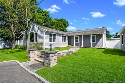 23 Cottage Drive, Farmingville, NY 11738 - Photo 3