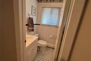 15 Sandy Ct, Lake Grove, NY 11755 - Photo 11