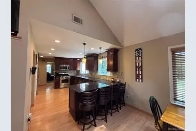 15 Sandy Court, Lake Grove, NY 11755 - Photo 5