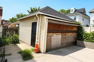 94-25 54th Ave, Elmhurst, NY 11373 - Photo 23