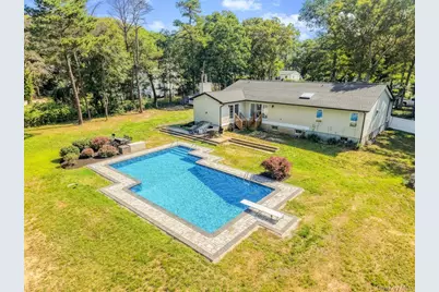 24 Bauer Avenue, Manorville, NY 11949 - Photo 37