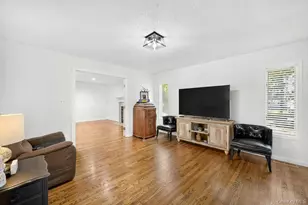 24 Bauer Ave, Manorville, NY 11949 - Photo 15