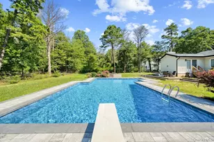 24 Bauer Ave, Manorville, NY 11949 - Photo 43