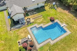 24 Bauer Ave, Manorville, NY 11949 - Photo 39