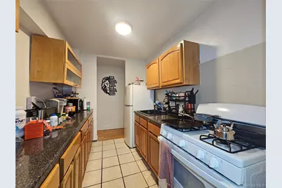 355 Bronx River Road #3E, Yonkers, NY 10704 - Photo 7