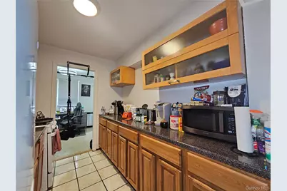 355 Bronx River Road #3E, Yonkers, NY 10704 - Photo 9