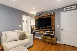 114 Greenvale Ave, Yonkers, NY 10703 - Photo 3
