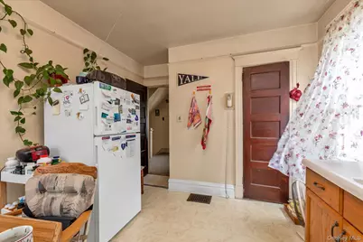 173 Cleveland Avenue, Mineola, NY 11501 - Photo 11