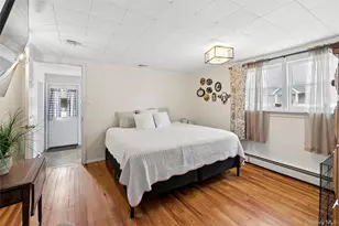 8 Beecher Ave, East Islip, NY 11730 - Photo 15