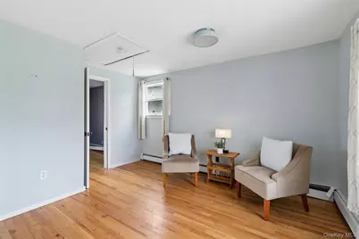 8 Beecher Avenue, East Islip, NY 11730 - Photo 17