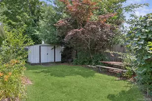 8 Beecher Ave, East Islip, NY 11730 - Photo 21