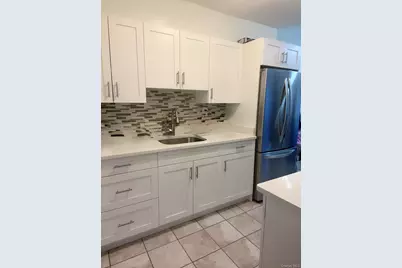 6927 169th Street, Fresh Meadows, NY 11365 - Photo 5