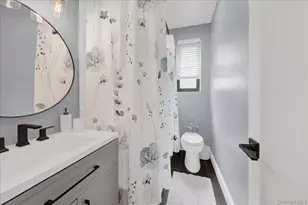 210 Martine Ave, White Plains, NY 10601 - Photo 11